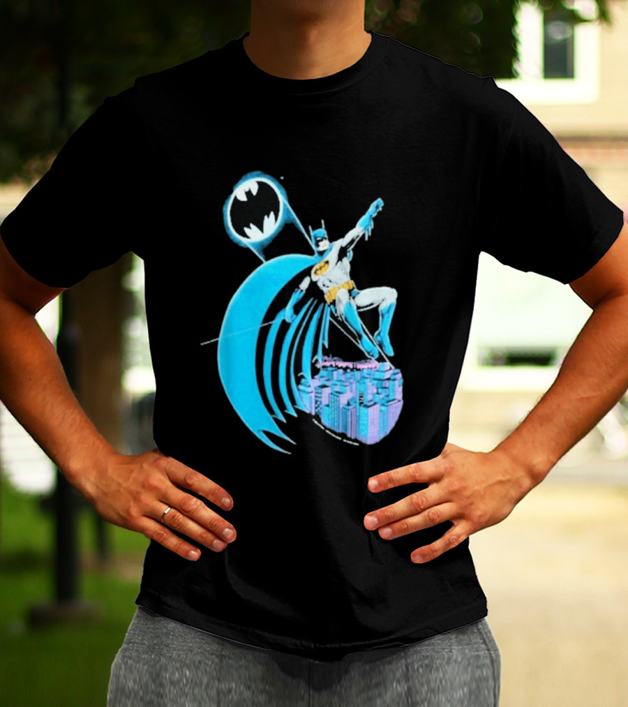 Wyco 1988 Batman DC Comics Retro Hero Gotham City Scene T-Shirt