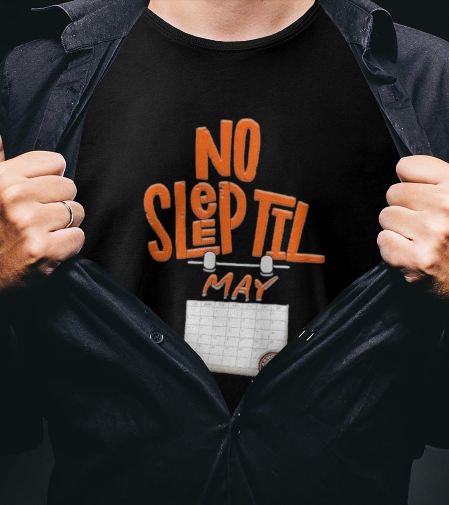 No Sleep Til May Armchair Illinois Fighting Illini Calendar T-Shirt