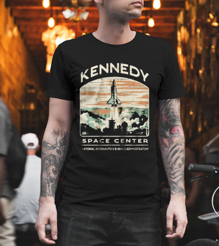 Kennedy Space Center Shuttle Launch NASA Vintage National Aeronautics And Space Administration T-Shirt