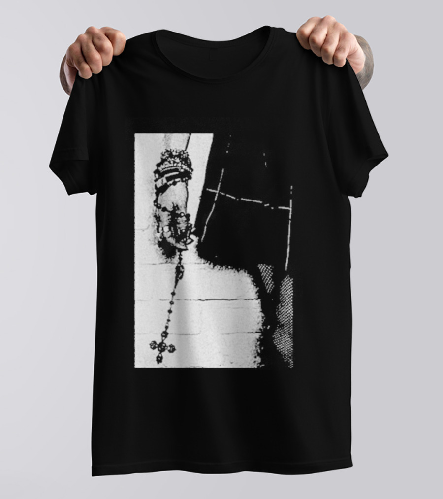 The Pretty Reckless Rosary Baphomet XScreaming T-Shirt