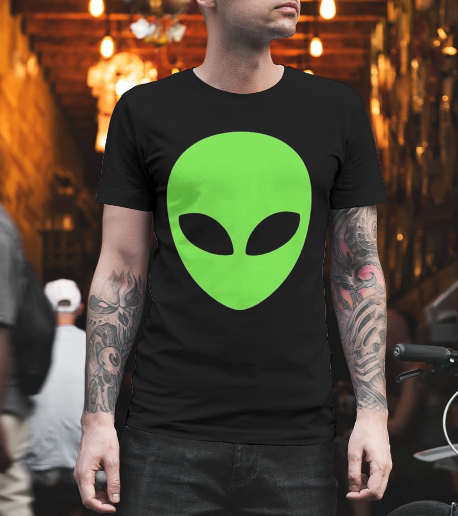 Balenciaga 2020 Alien Green Face Black Eyes T-Shirt