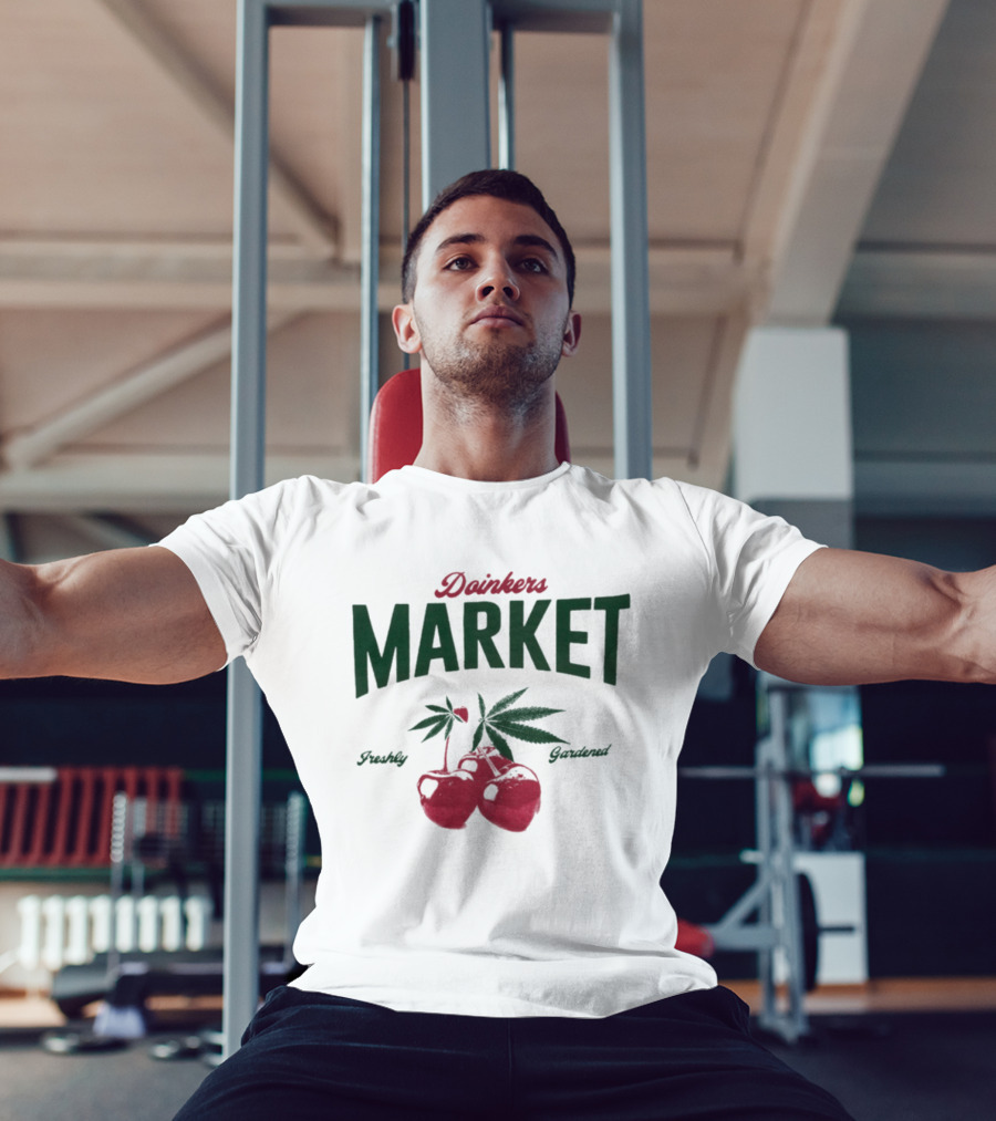Doinkers Market Freshly Gardened Tomatoes And Cannabis Leaves T-Shirt