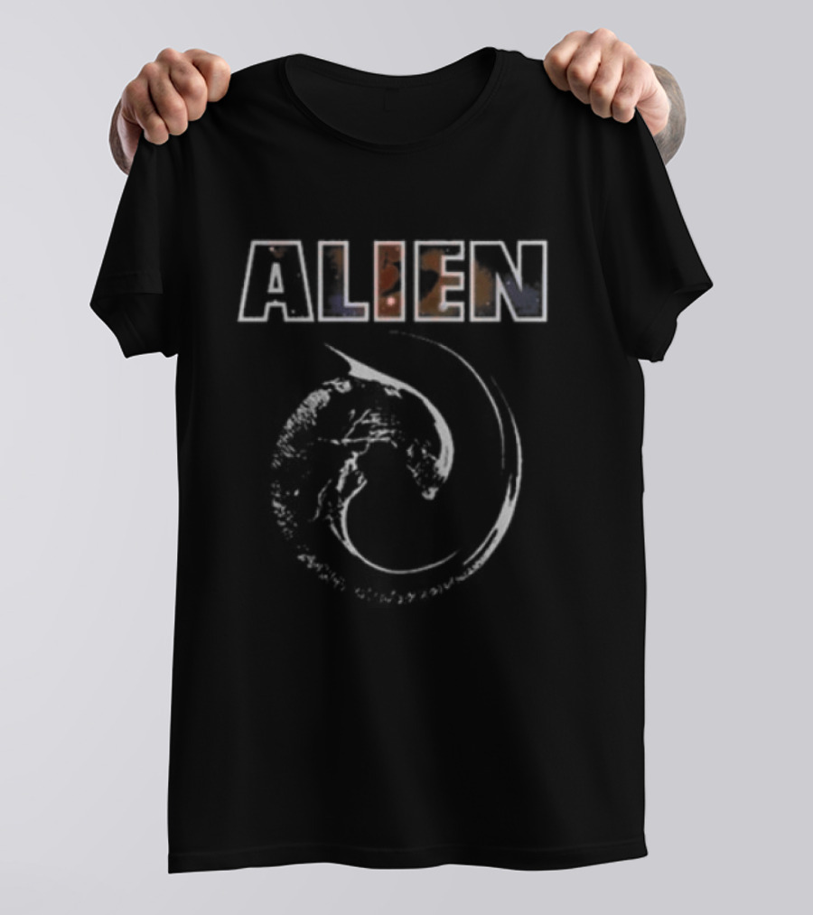 Alien In Space No One Can Hear You Scream T-Shirt