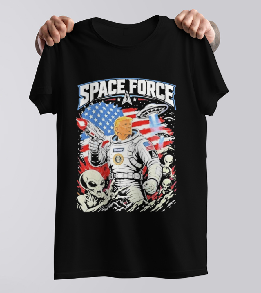 Space Force Trump Alien UFO America Flag Astronaut T-Shirt