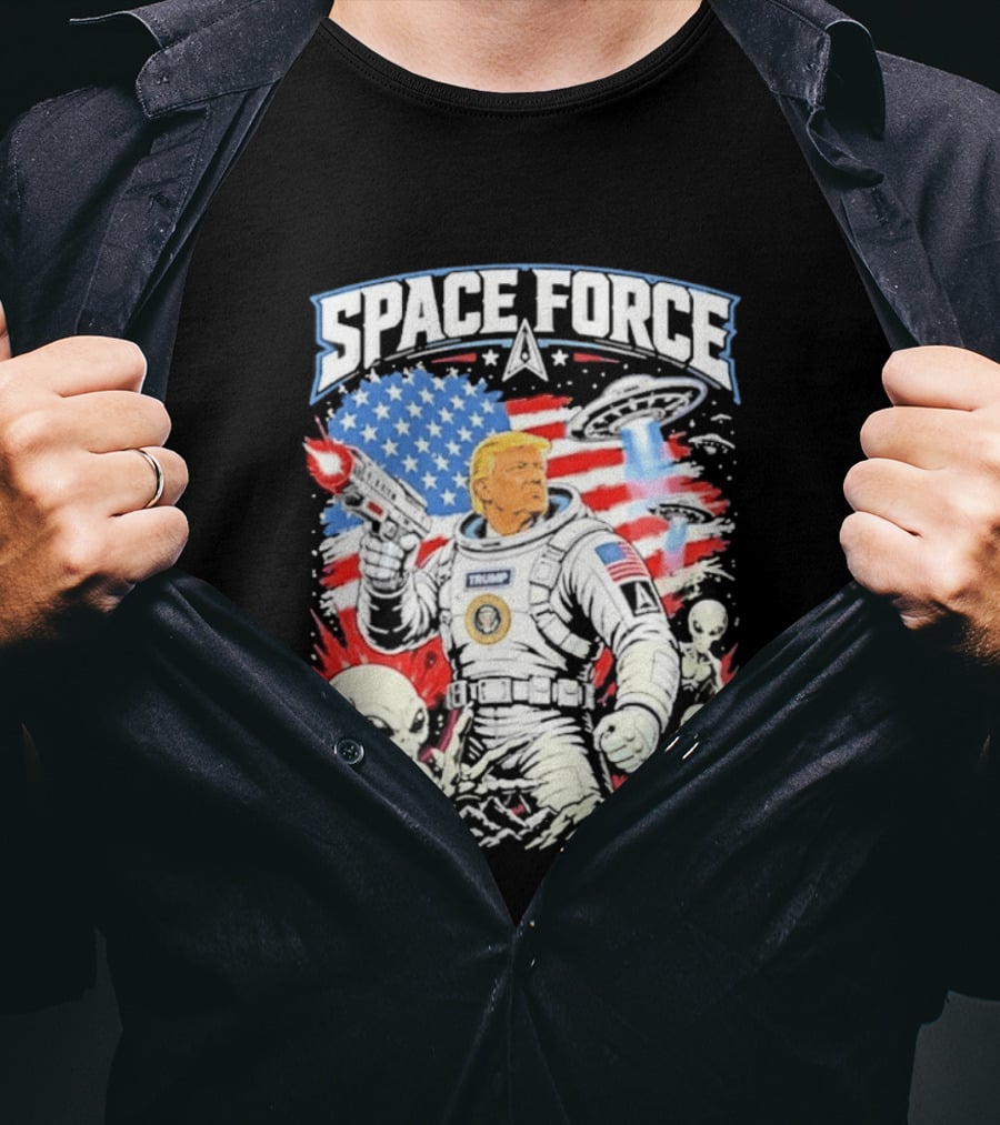 Space Force Trump Alien UFO America Flag Astronaut T-Shirt