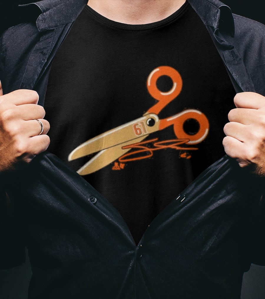 Cutter Gauthier Scissors 61 Orange T-Shirt