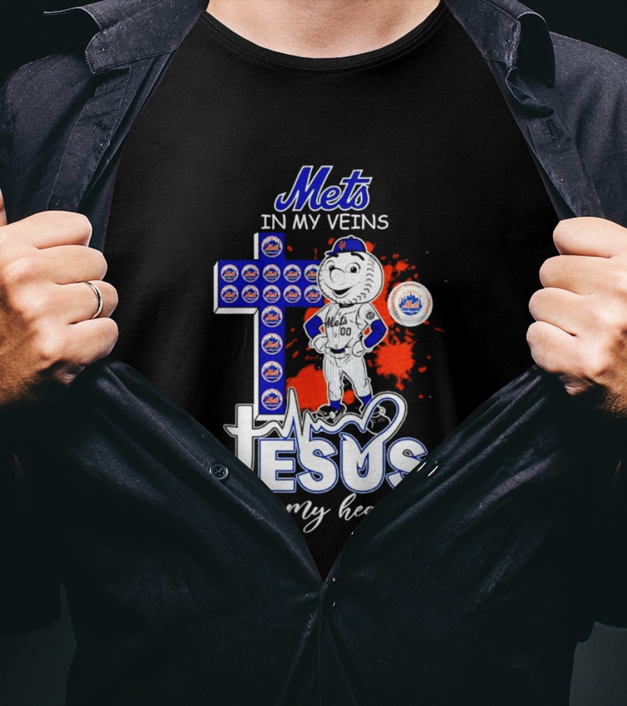 Mets In My Veins Jesus In My Heart Cross And Baseball T-Shirt