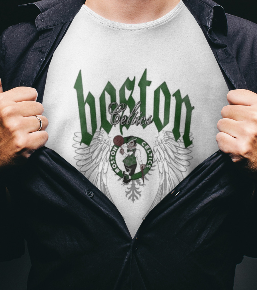 Boston Celtics Basketball Old English Winged Shamrock T-Shirt
