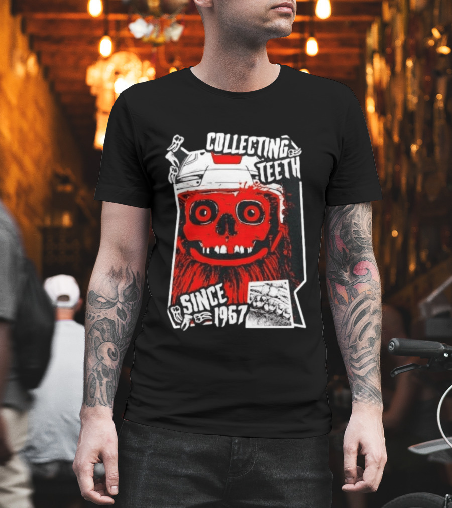 Philadelphia Flyers Gritty Collecting Teeth Since 1967 Monster Face Helmet T-Shirt