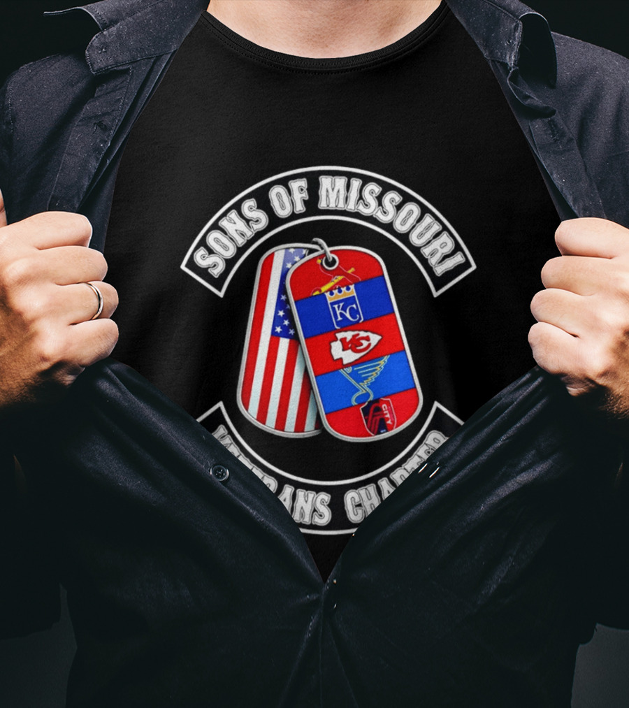 Sons Of Missouri Veterans Chapter Dog Tags KC Chiefs St. Louis Cardinals STL Blues USA Flag T-Shirt