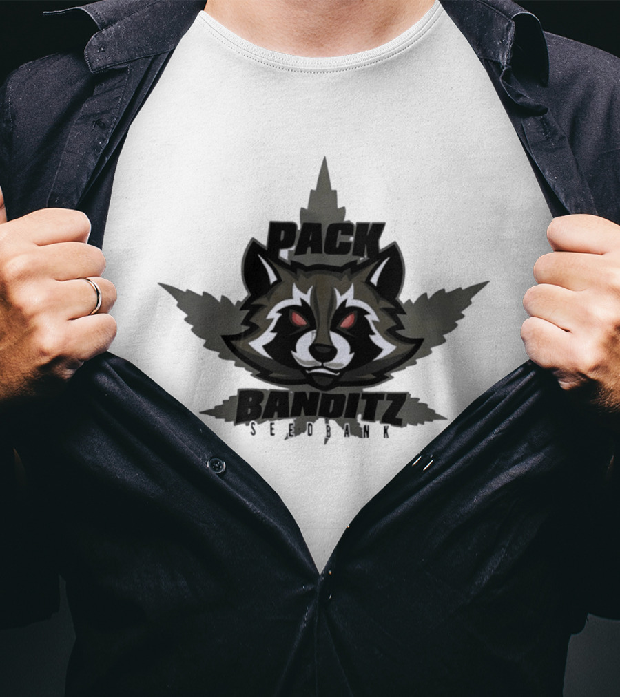 Pack Banditz Seed Bank Raccoon Weed Leaf T-Shirt