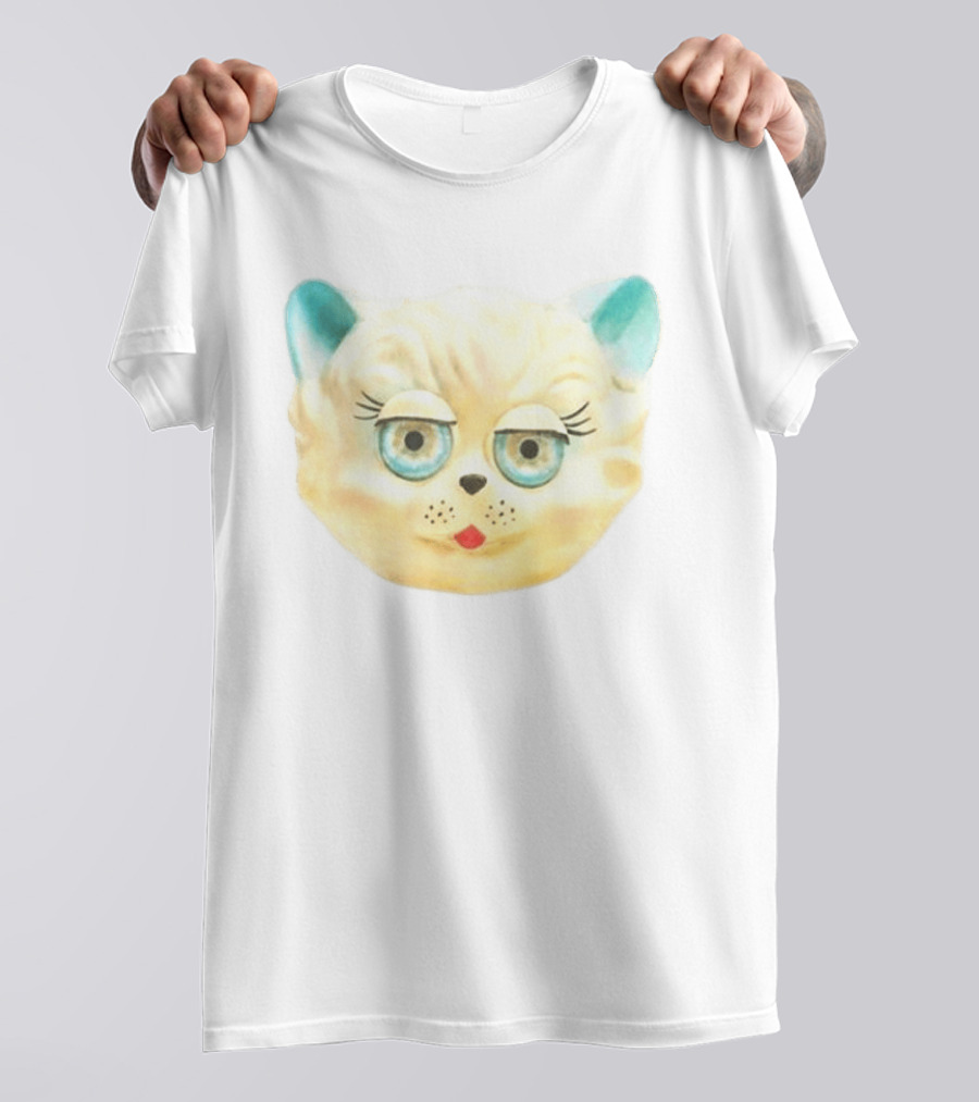 Carl Radke Valentino Le Chat De La Maison Vintage Cat Figurine T-Shirt