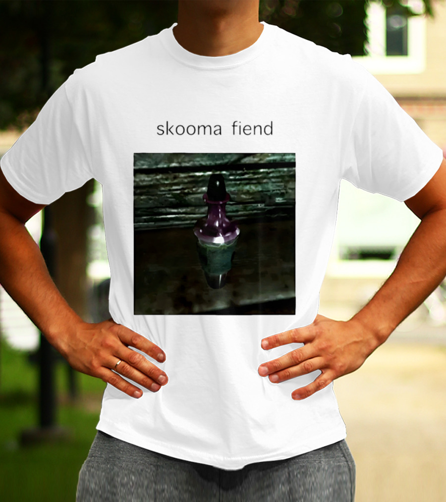 Skooma Fiend Skyrim Potion Character Reference T-Shirt