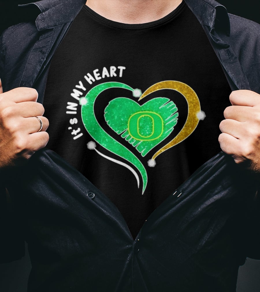 Oregon Ducks Heart 2026 Football Fan Pride T-Shirt