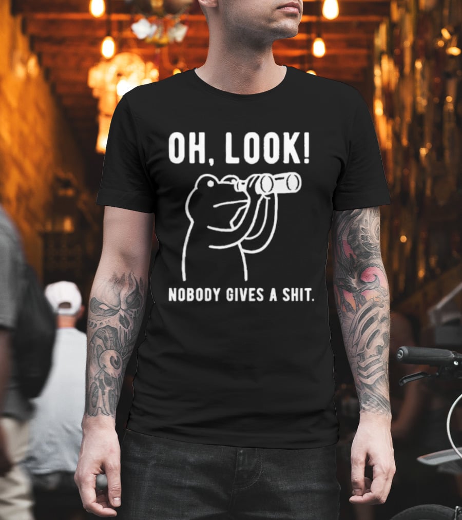 Oh Look Nobody Gives A Shit Indifferent Frog With Binoculars T-Shirt