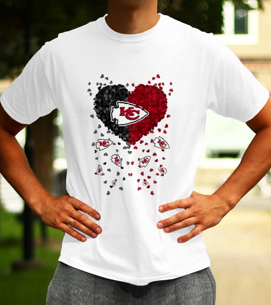 Heart KC Red Black 2026 Kansas City Chiefs Football T-Shirt