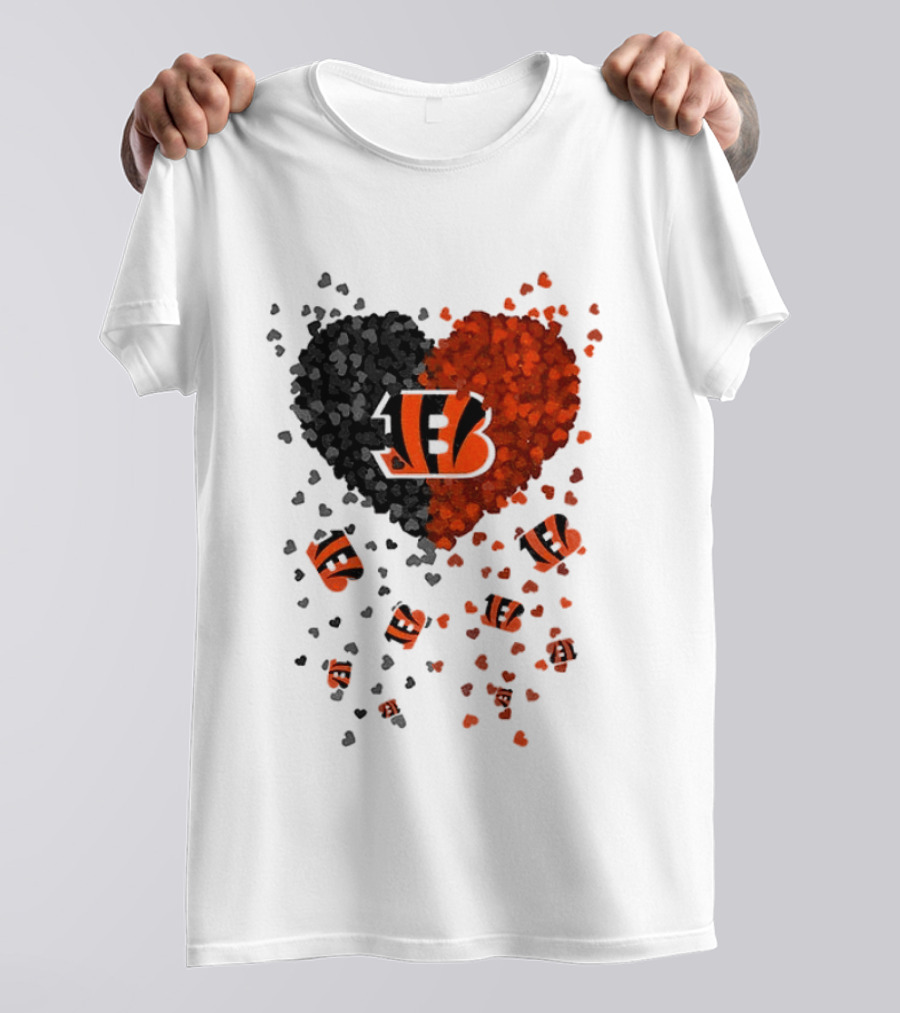 Cincinnati Bengals Heart 2026 Football Fan Love Collection T-Shirt