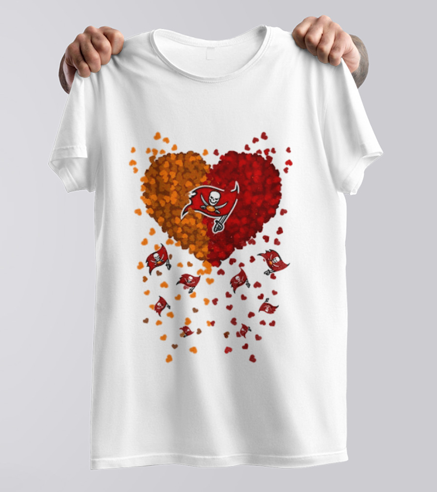 Heart Tampa Bay Buccaneers Football 2026 Iconic Team Spirit T-Shirt