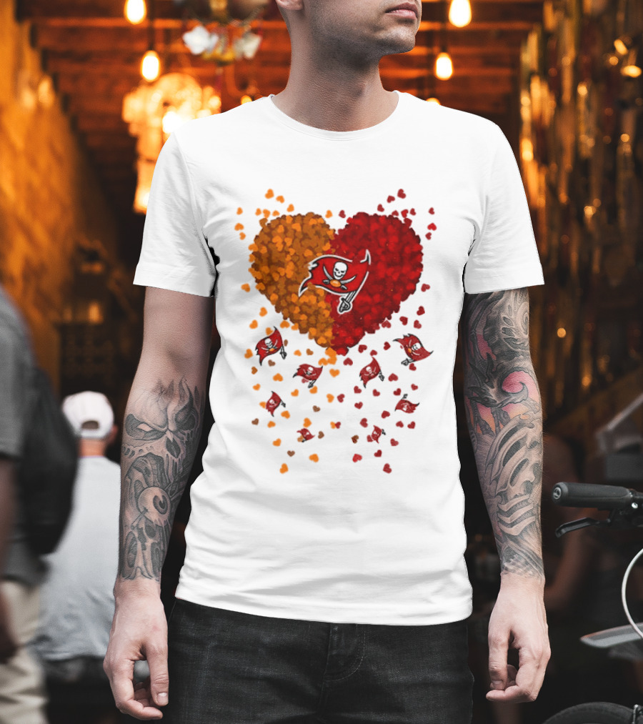 Heart Tampa Bay Buccaneers Football 2026 Iconic Team Spirit T-Shirt