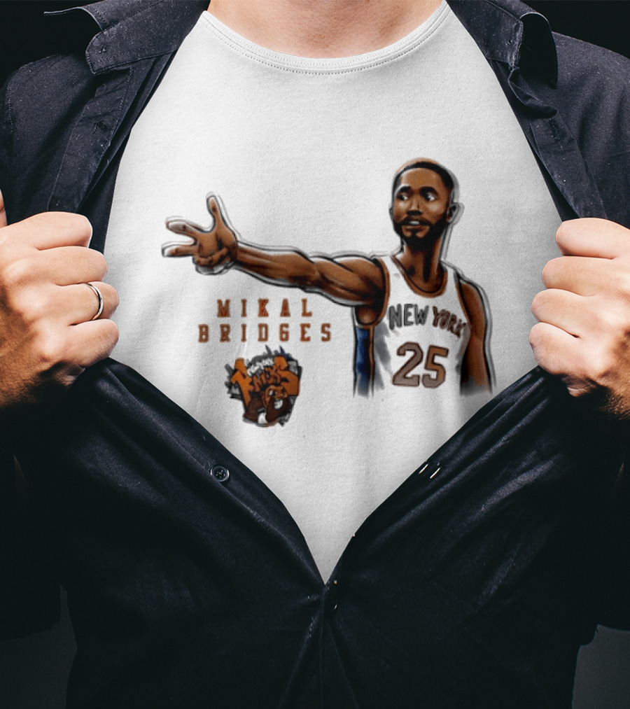 Mikal Bridges New York Knicks 25 Basketball Pose T-Shirt