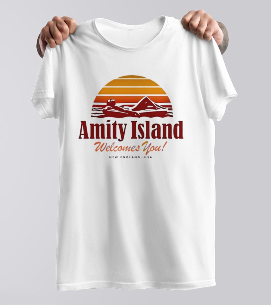Amity Island Welcomes You New England USA Sunset Scene T-Shirt
