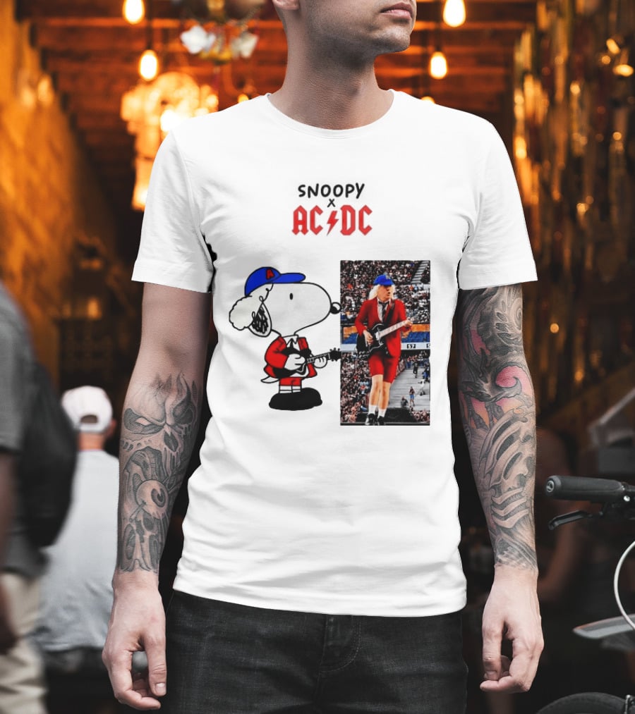 Snoopy Peanuts AC DC Angus Young Rock Concert T-Shirt