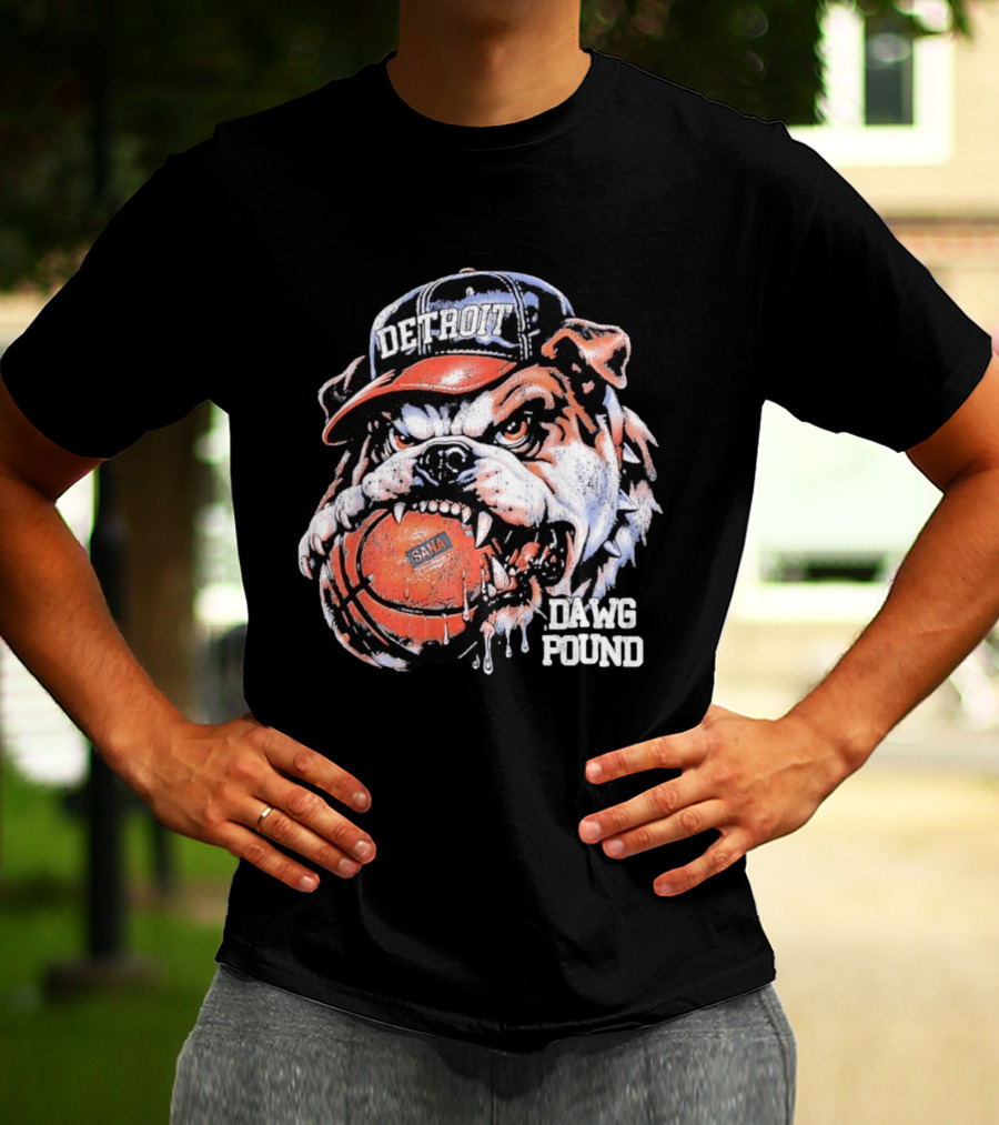Detroit Bulldog Holding Basketball Dawg Pound T-Shirt