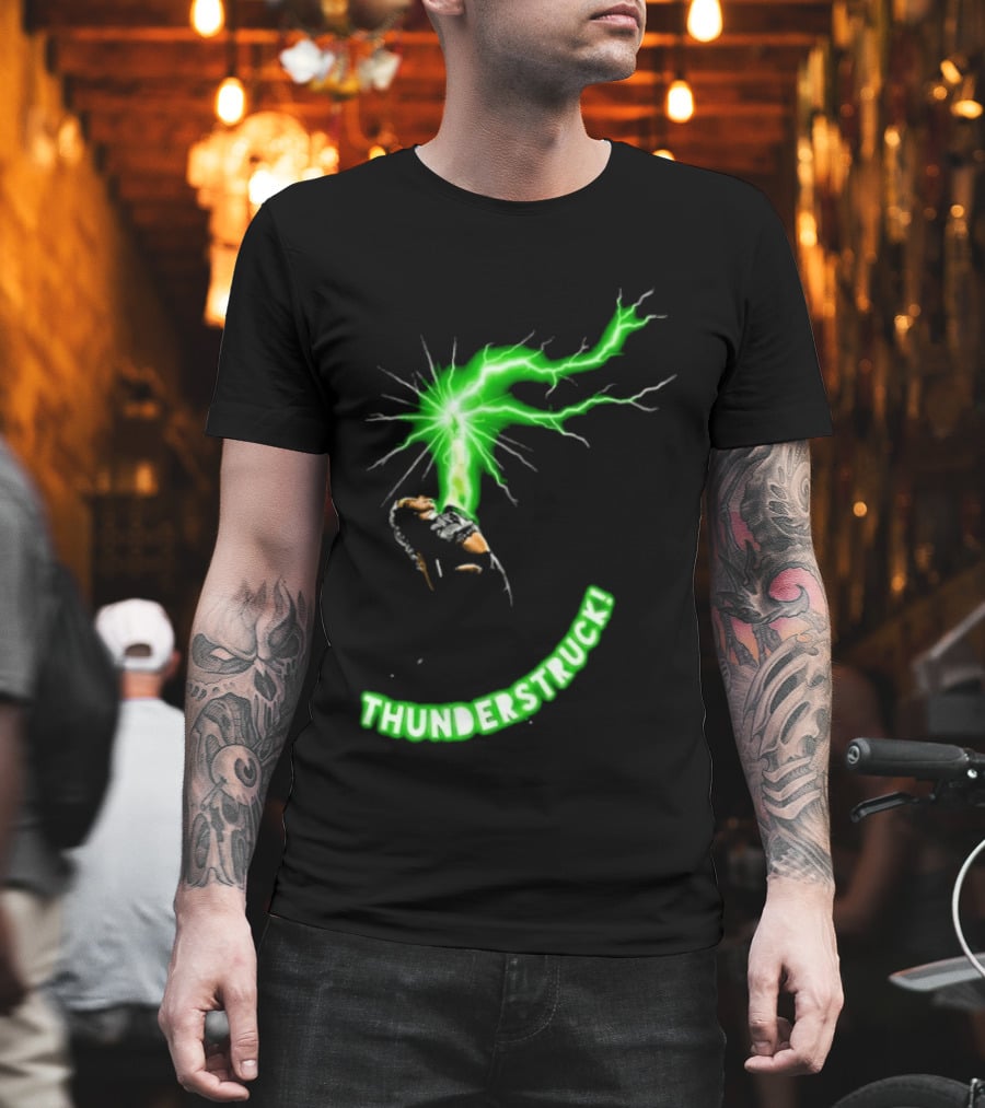 Thunderstruck Green Lightning Female Wrestler Power Burst T-Shirt