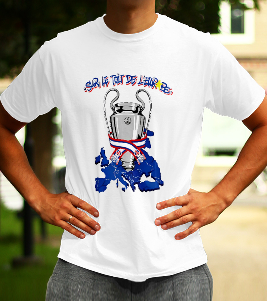 Paris Saint Germain Sur Le Toit De L'Europe 2026 Trophy T-Shirt