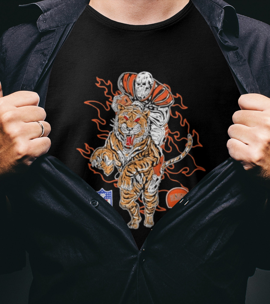 Cincinnati Bengals NFL Tiger Skeleton Rider Warren Lotas Collaboration T-Shirt