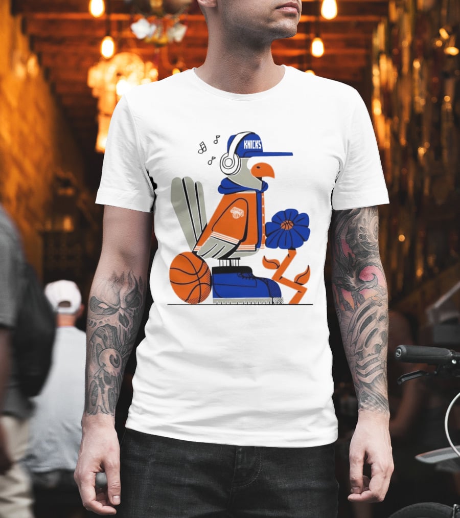New York Knicks Go Go Go Bird With Cap And Basketball T-Shirt