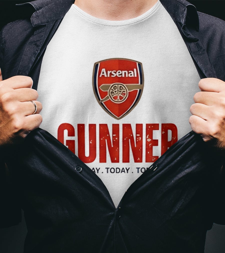 Arsenal Gunner Emblem Yesterday Today Tomorrow T-Shirt