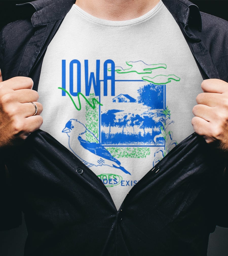 Iowa It Really Does Exist 90s Style Scenic Landscape Bird And Cornfield T-Shirt