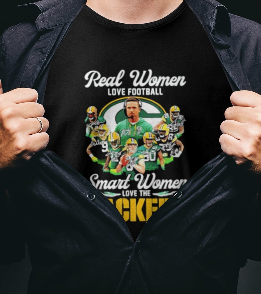 Real Women Love Football Smart Women Love The Packers T-Shirt