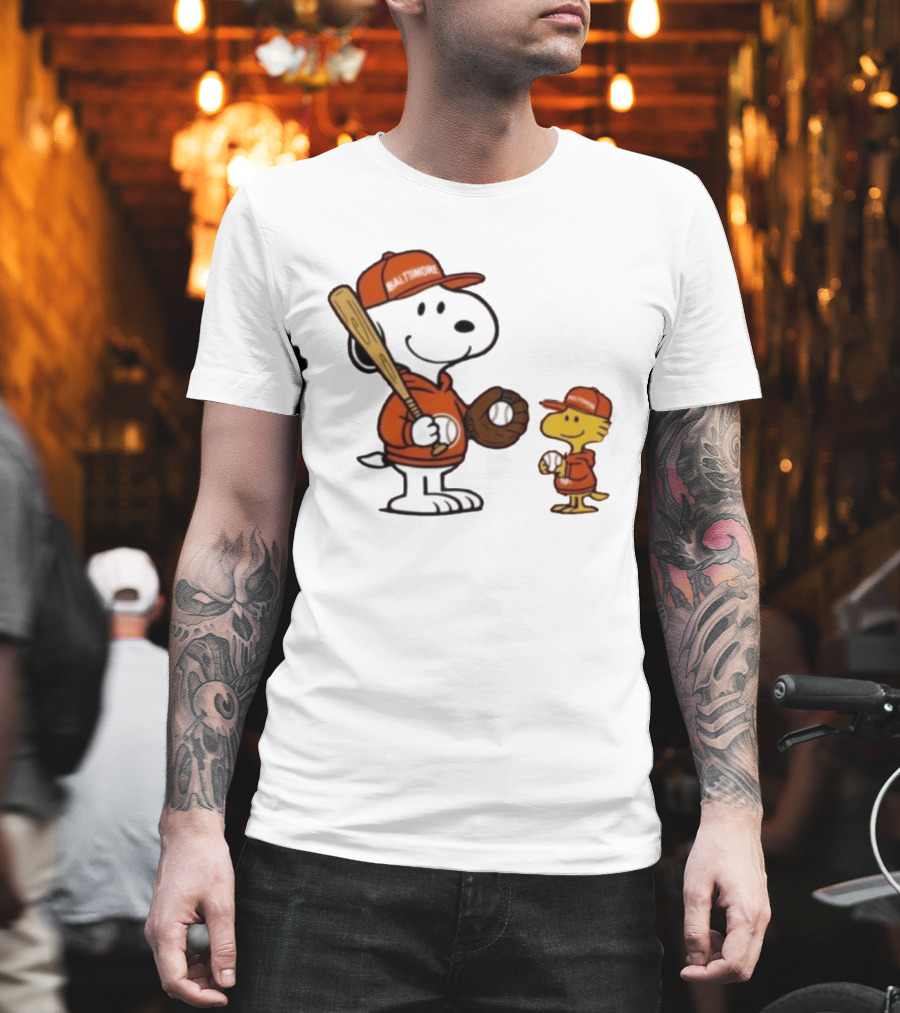 Snoopy Woodstock Baseball Baltimore Orioles Fan Gear T-Shirt