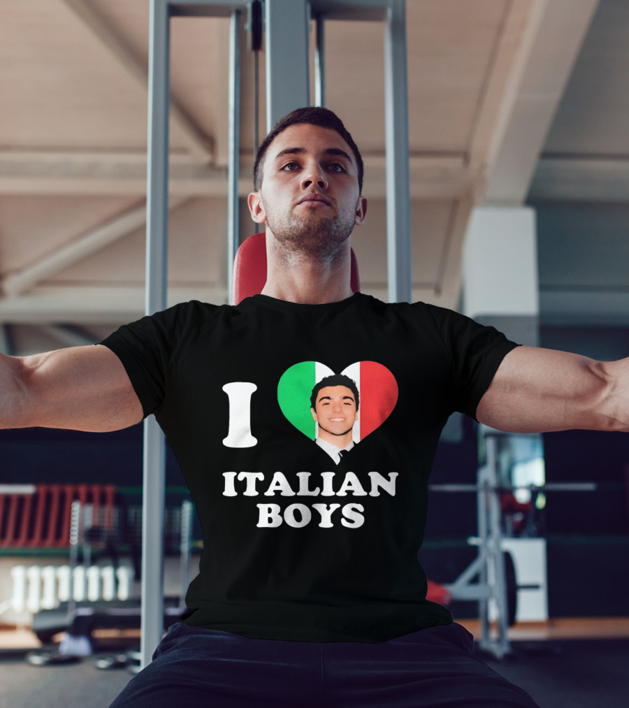 I Love Italian Boys Luigi Mangione Heart Flag T-Shirt