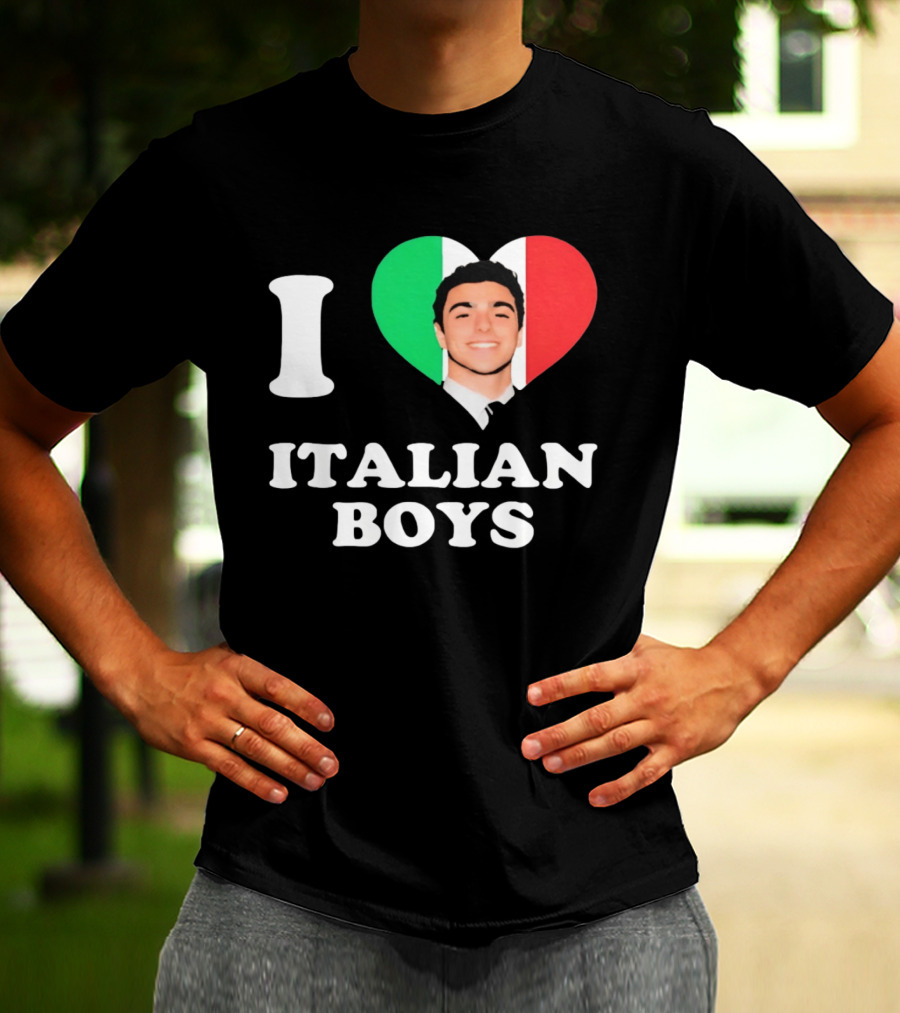 I Love Italian Boys Luigi Mangione Heart Flag T-Shirt