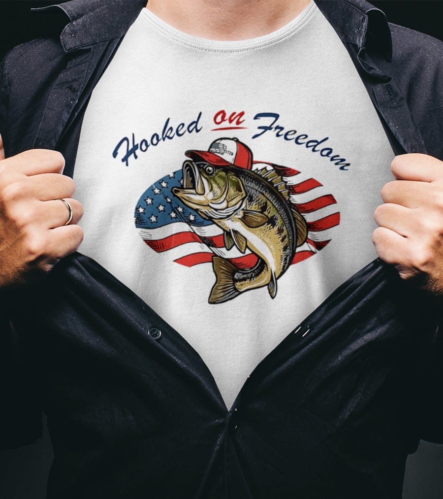 Hooked On Freedom Fish American Flag T-Shirt