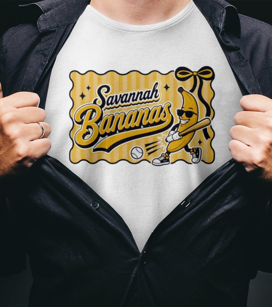 Savannah Bananas Baseball Team Cartoon Character Batting Savannah Georgia 2026 T-Shirt
