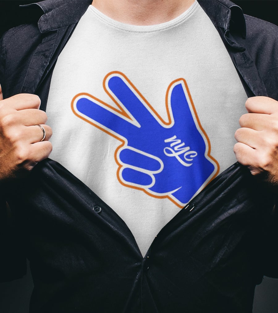 New York Knicks NYC Basketball Peace Sign Three Pointer T-Shirt