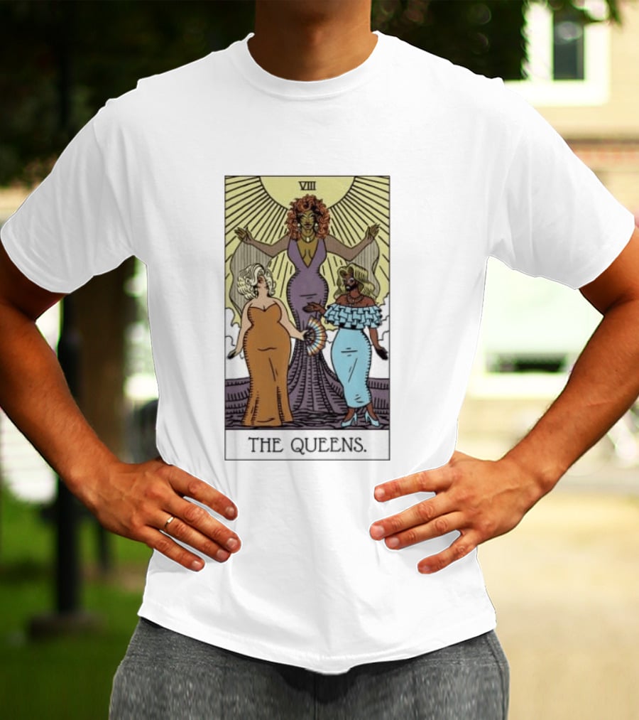 The Queens VIII Tarot Card Empowerment And Elegance T-Shirt