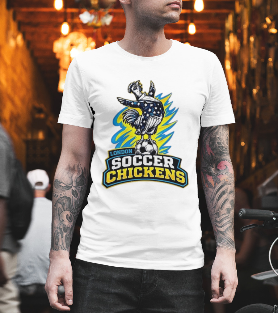 London Soccer Chickens Rooster On Soccer Ball With Stars And Stripes T-Shirt