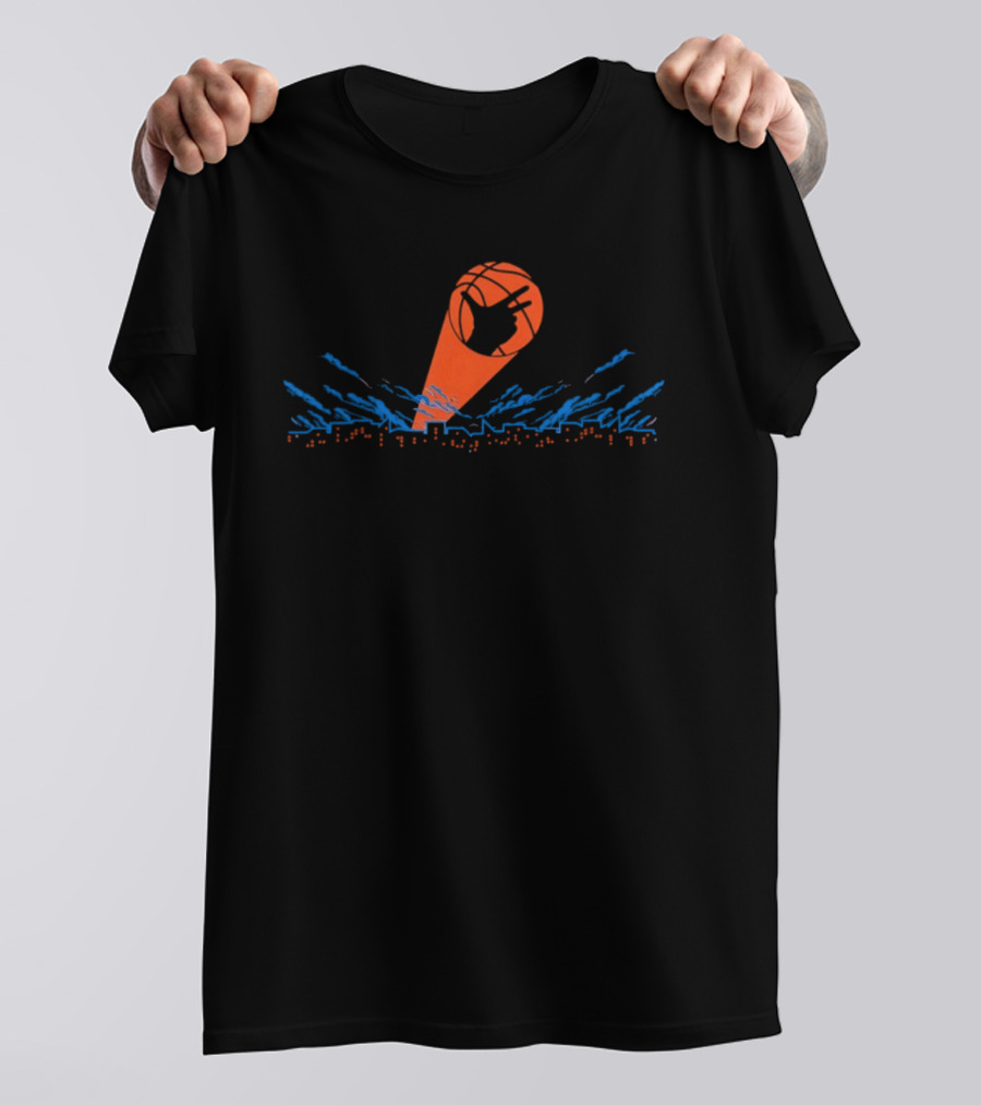 New York Knicks Dub Hand Sign With City Skyline And Basketball T-Shirt