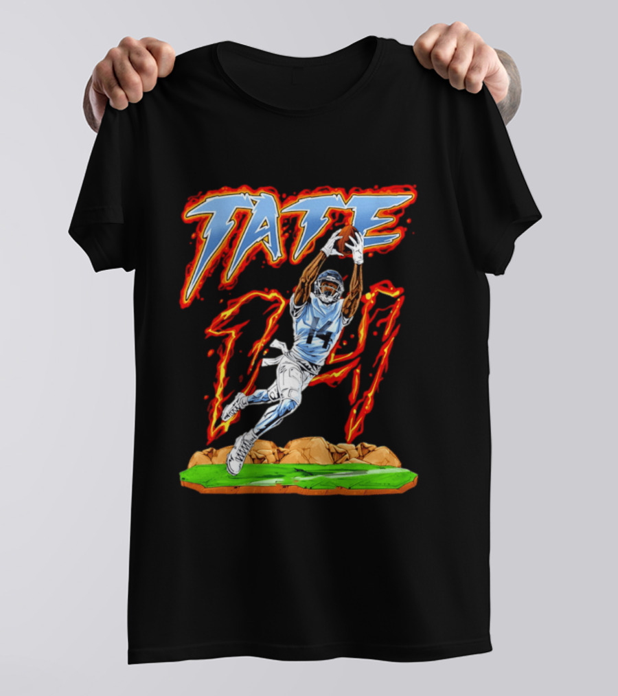 Tennessee Titans Carnell Tate Hand Drawn 17 Football T-Shirt