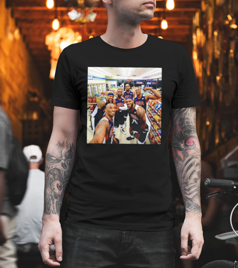 USA Legend Basketball Kobe Bryant LeBron James Dwight Howard Selfie Meme 7 Eleven USA Jersey Team Players T-Shirt