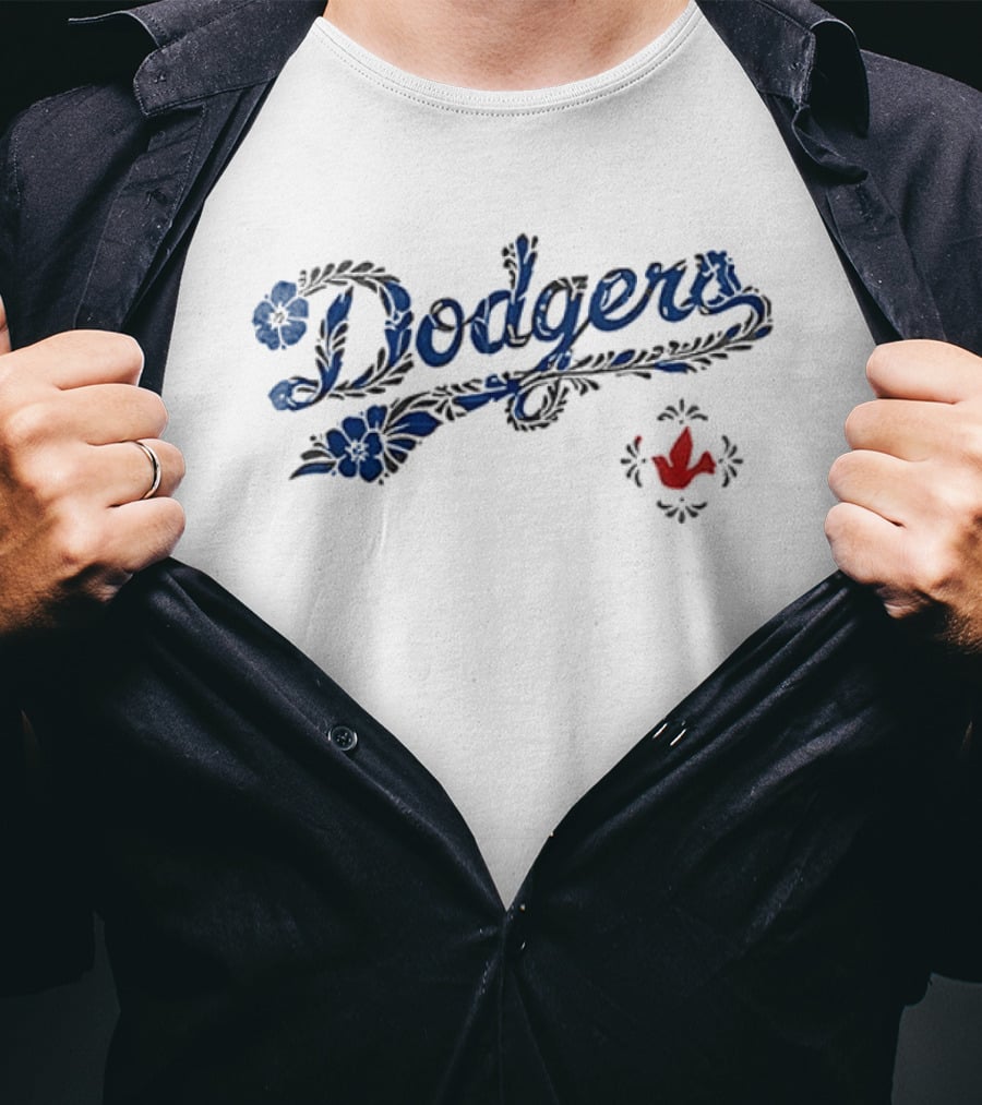 Los Angeles Dodgers Floral Mexican Heritage T-Shirt