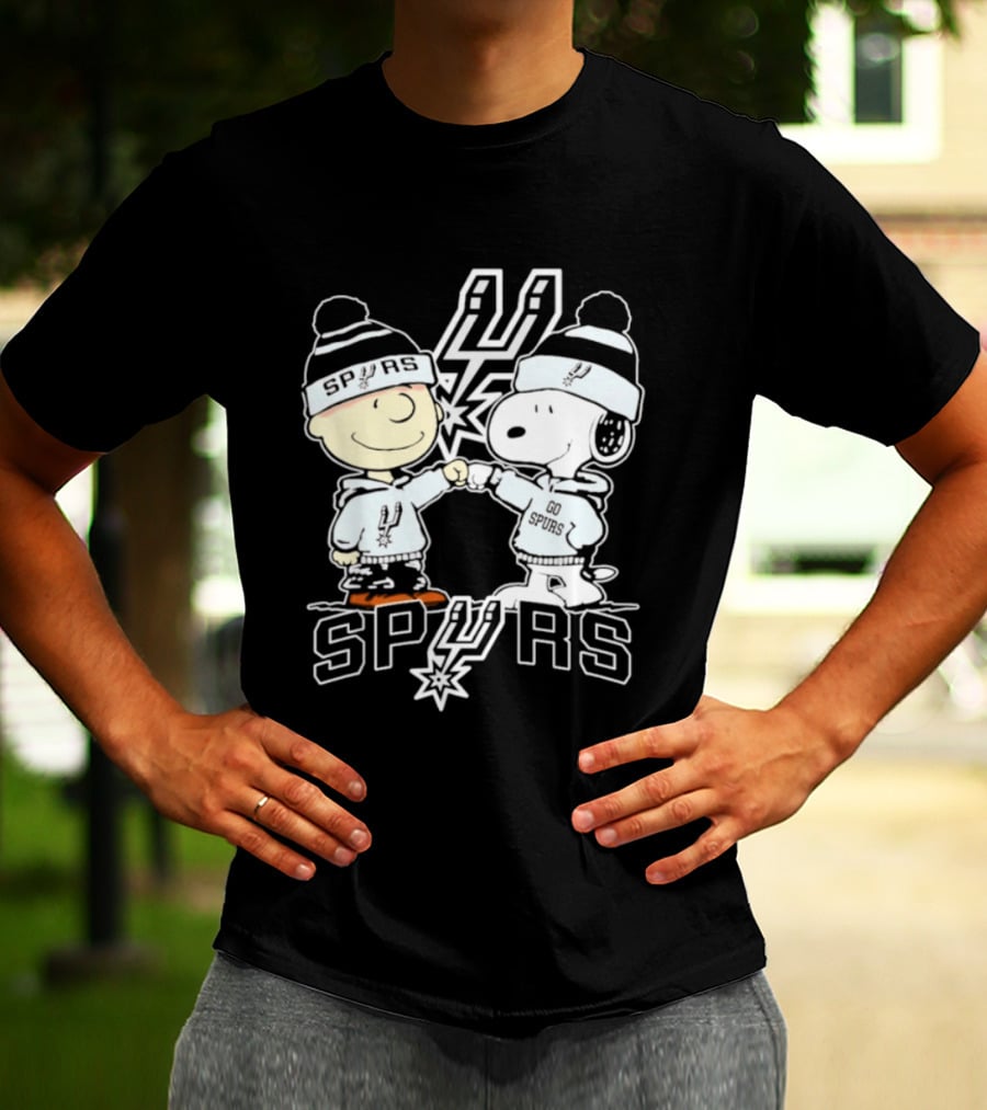 Peanuts Charlie Brown Snoopy San Antonio Spurs Fist Bump Spurs T-Shirt