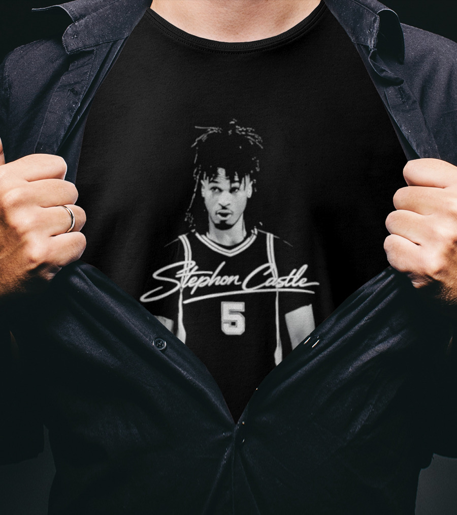 Stephon Castle UConn Huskies NCAA Men's Basketball Number 5 Signature T-Shirt