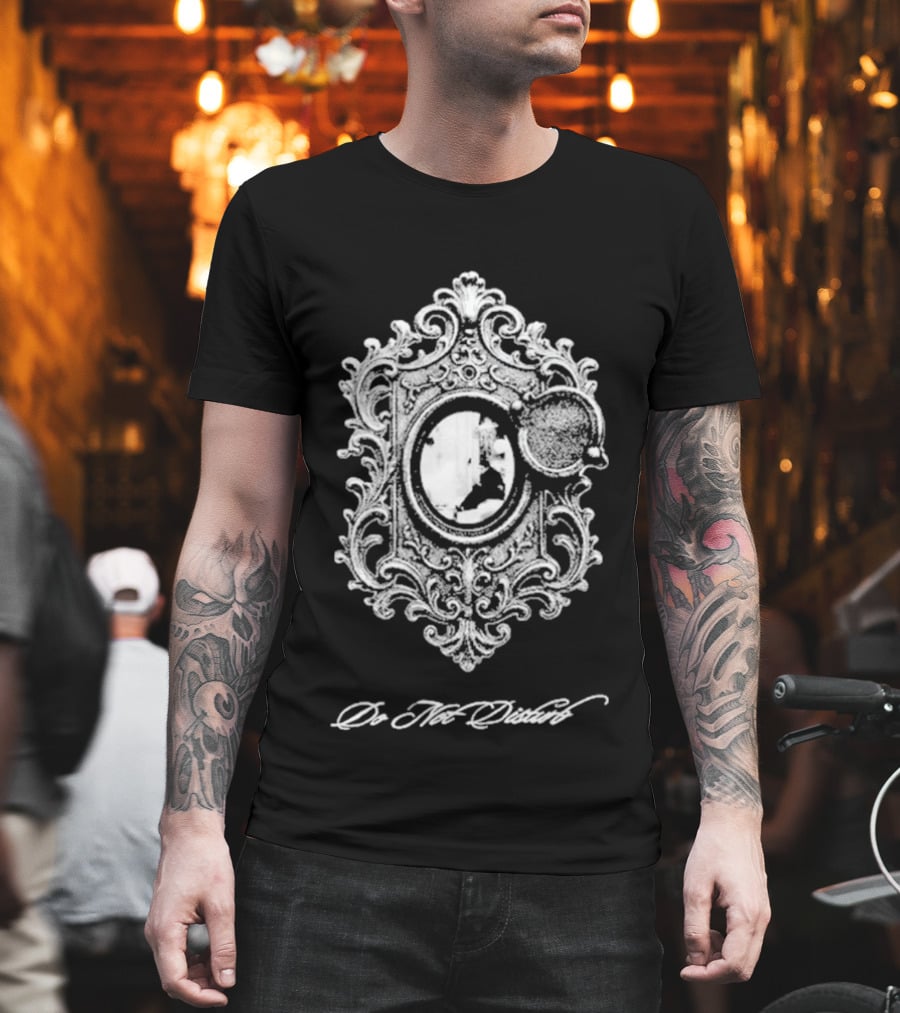 Young Miko 444 Do Not Disturb Vintage Inspired Decor Exquisite T-Shirt