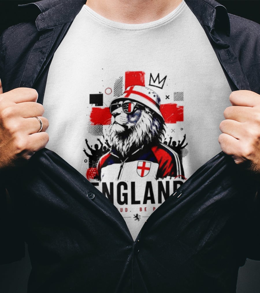 England Be Loud Be Proud Lion With Crown Flag T-Shirt